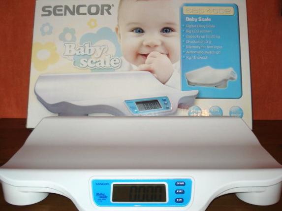 Bérelhető Sencor csecsemőmérleg 02